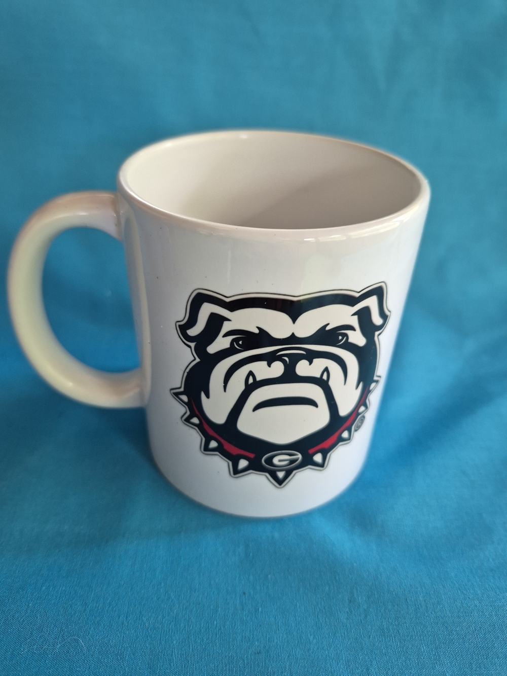 University of Georgia Bulldogs Coffee Mug Tea Stoneware Basketball Kitchen